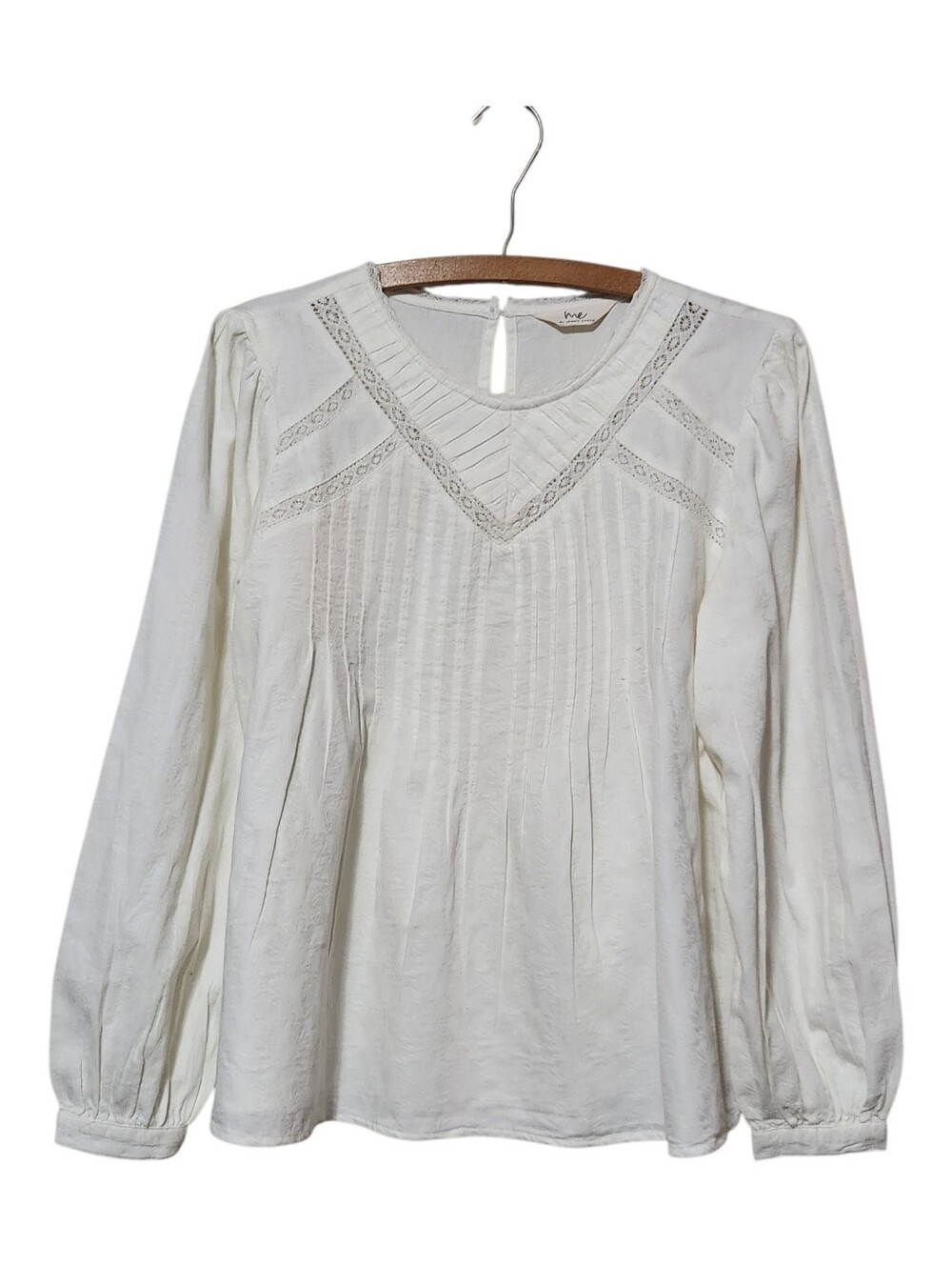 Me by Jennie Garth 100% Cotton & Lace Pleated Blouse Ivory Size Medium